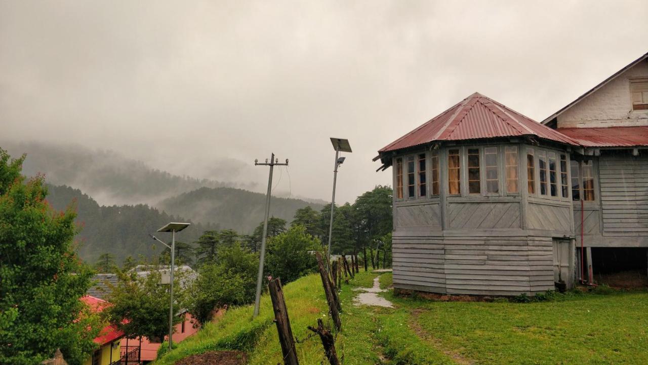Black Bear Cottage Khajjiar 外观 照片