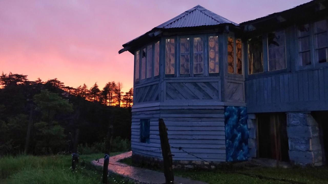 Black Bear Cottage Khajjiar 外观 照片