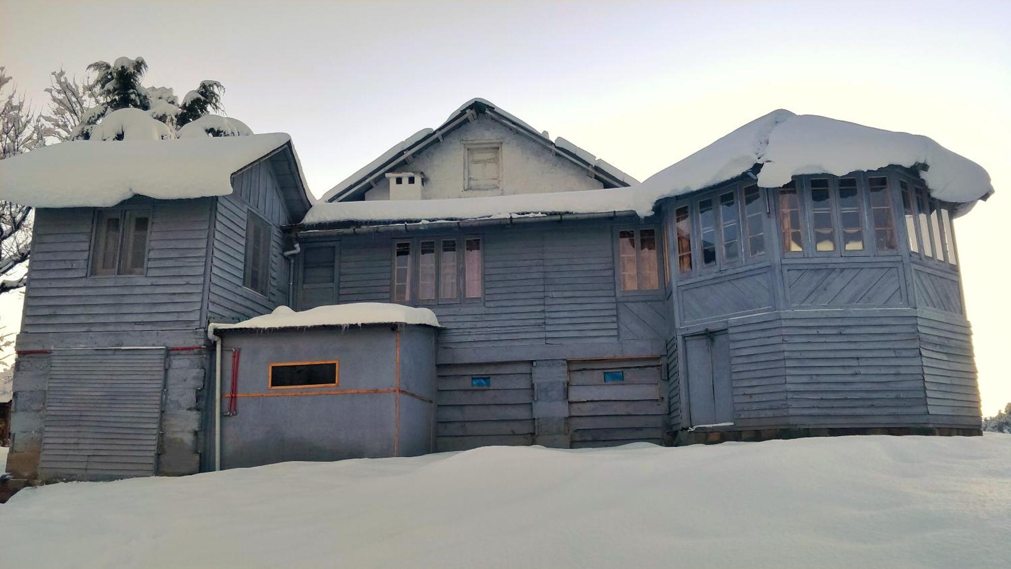 Black Bear Cottage Khajjiar 外观 照片